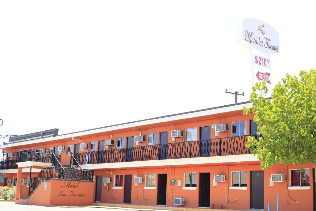 Motel Las Fuentes Mexicali Bagian luar foto