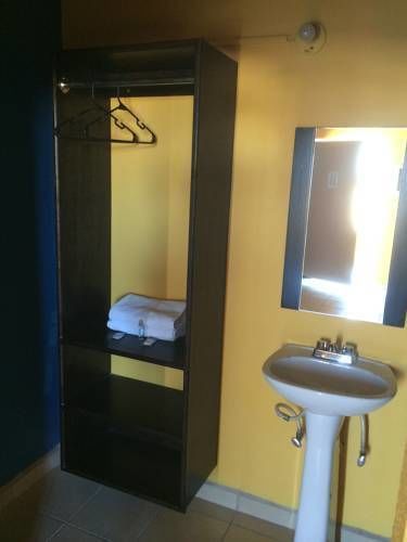 Motel Las Fuentes Mexicali Bagian luar foto