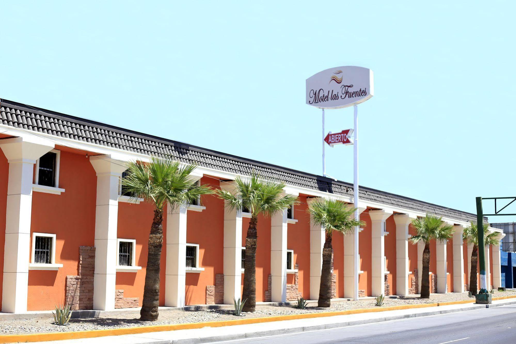 Motel Las Fuentes Mexicali Bagian luar foto